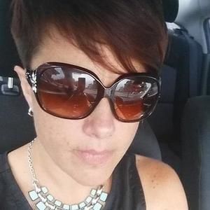 Meet your Posher, Jenny